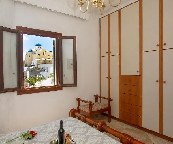 דירה Emilia's House *